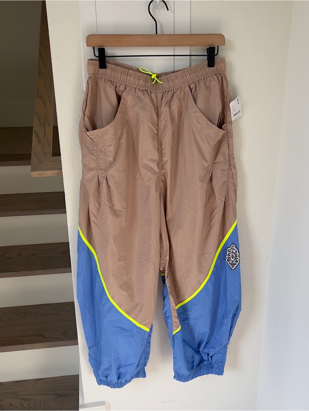 Free People FP Movement Freeflow Pants - Sandy Combo - NWT - Picture 2 of 5
